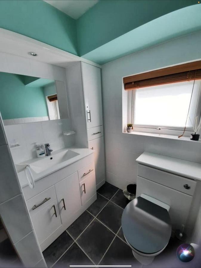 Snowdonia Cottage Glan Gwna Holiday Park Caernarfon Exterior photo
